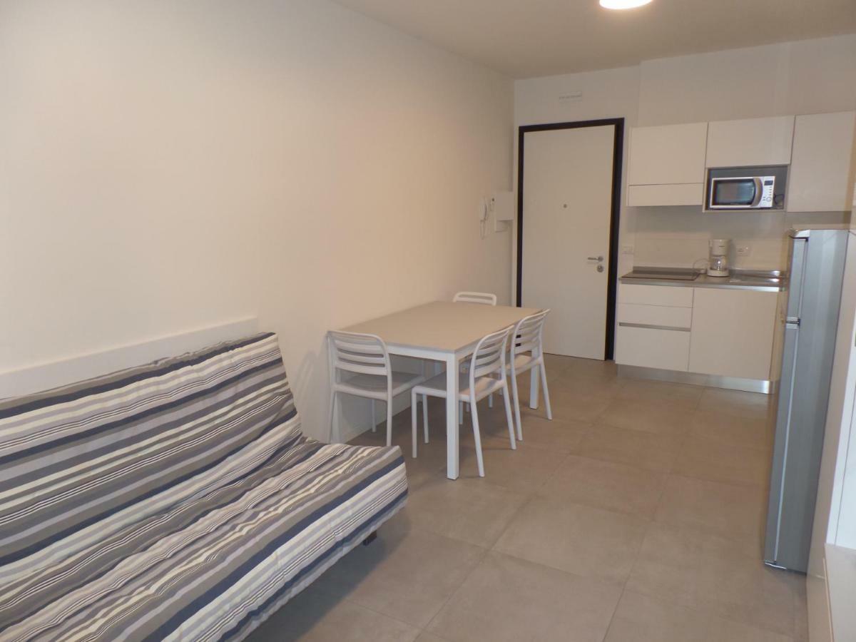 Residence Melograno Bibione Bagian luar foto