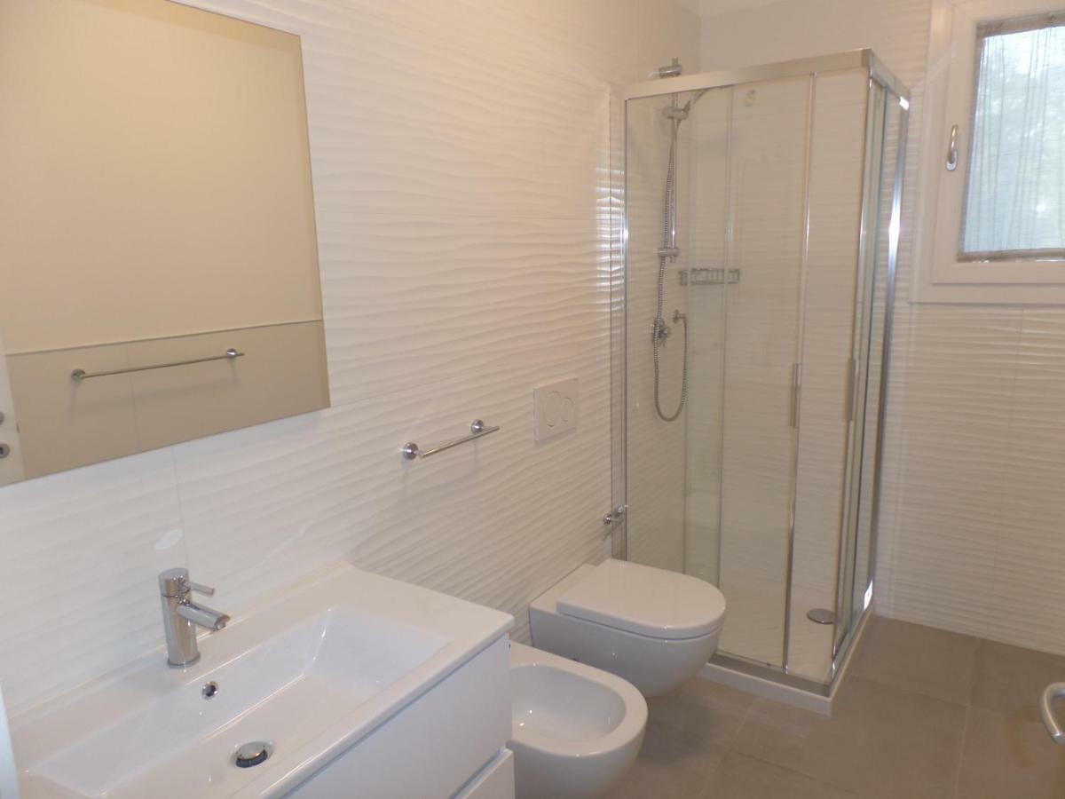 Residence Melograno Bibione Bagian luar foto