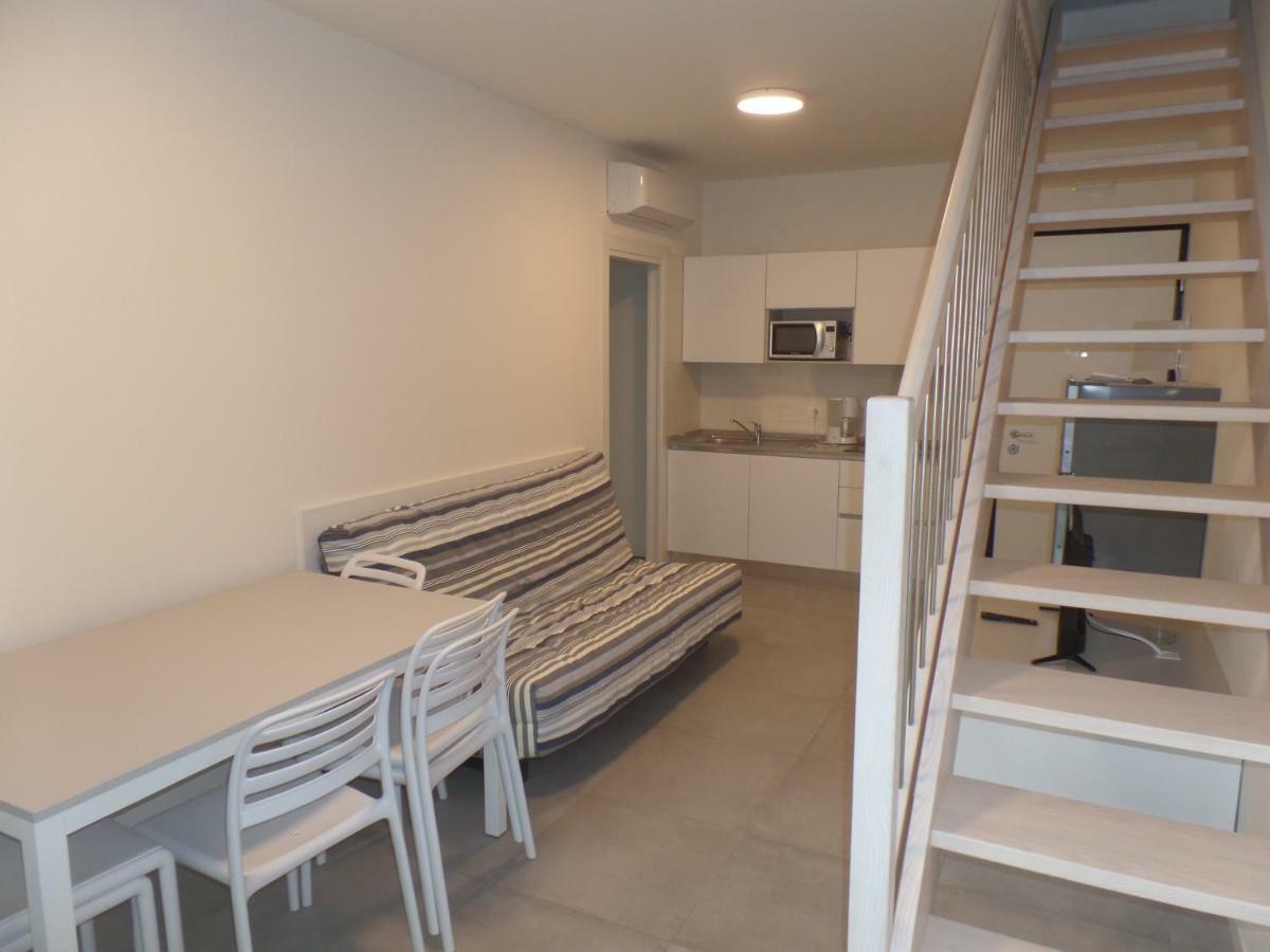 Residence Melograno Bibione Bagian luar foto